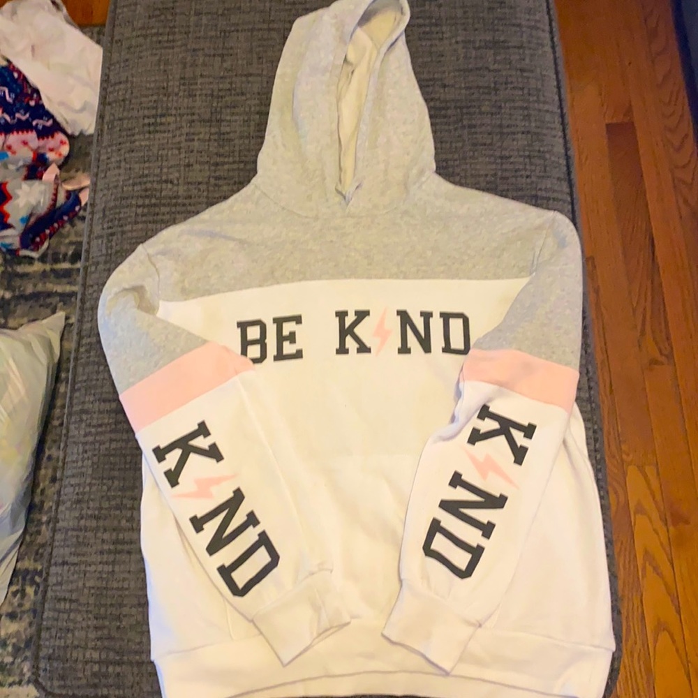 Grey and white hoodie from no boundaries